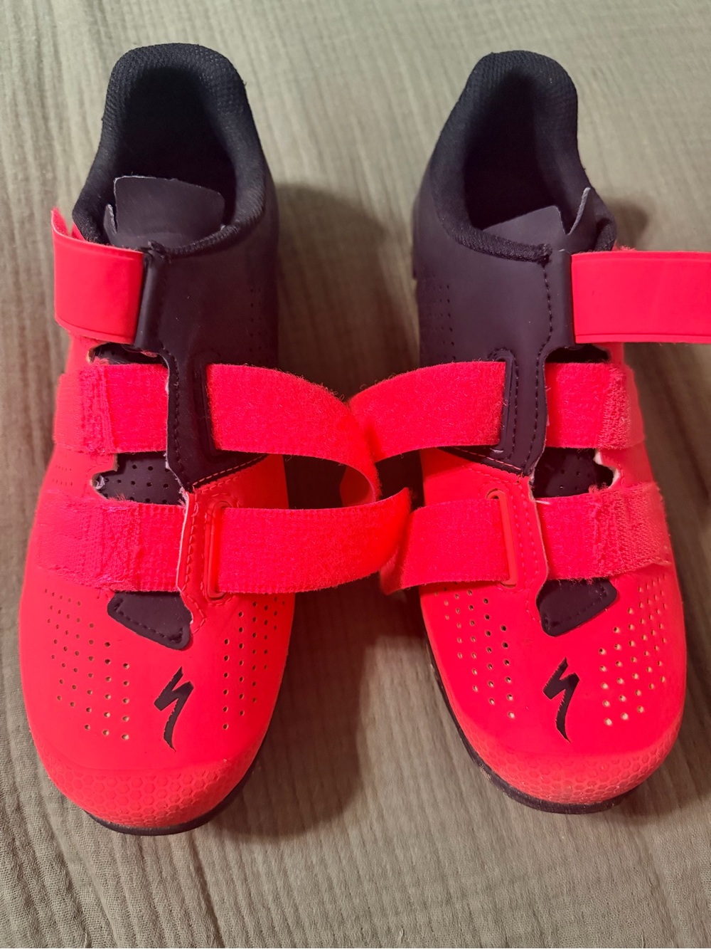 Womens Velcro Cycling Shoes in Neon Red